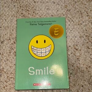 Raina Telgemeier 'Smile' Book with Gold Seal